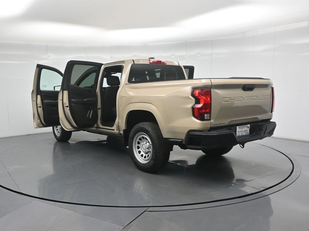 Used 2023 Chevrolet Colorado W/T RWD image 32
