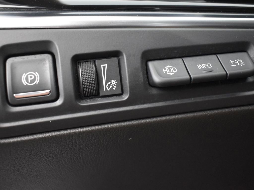 Used 2022 Cadillac XT6 Sport w/ Platinum Package image 11