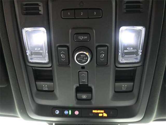 Used 2024 Chevrolet Tahoe High Country image 25