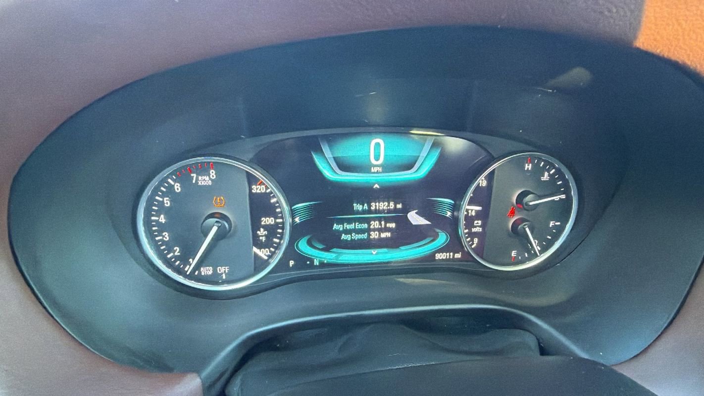 Used 2018 Buick Enclave Avenir w/ Avenir Technology Package image 31