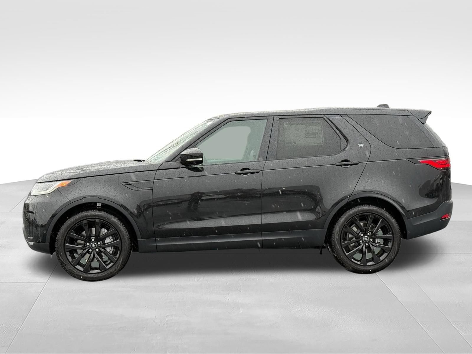 New 2026 Land Rover Discovery S AWD/4WD image 2
