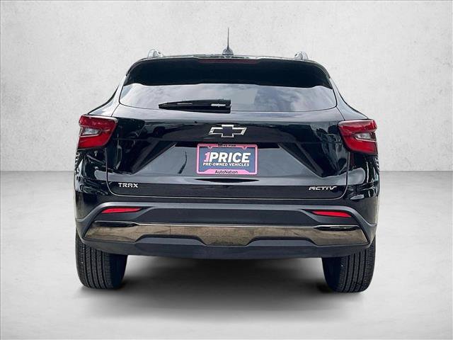 Used 2026 Chevrolet Trax ACTIV FWD image 4