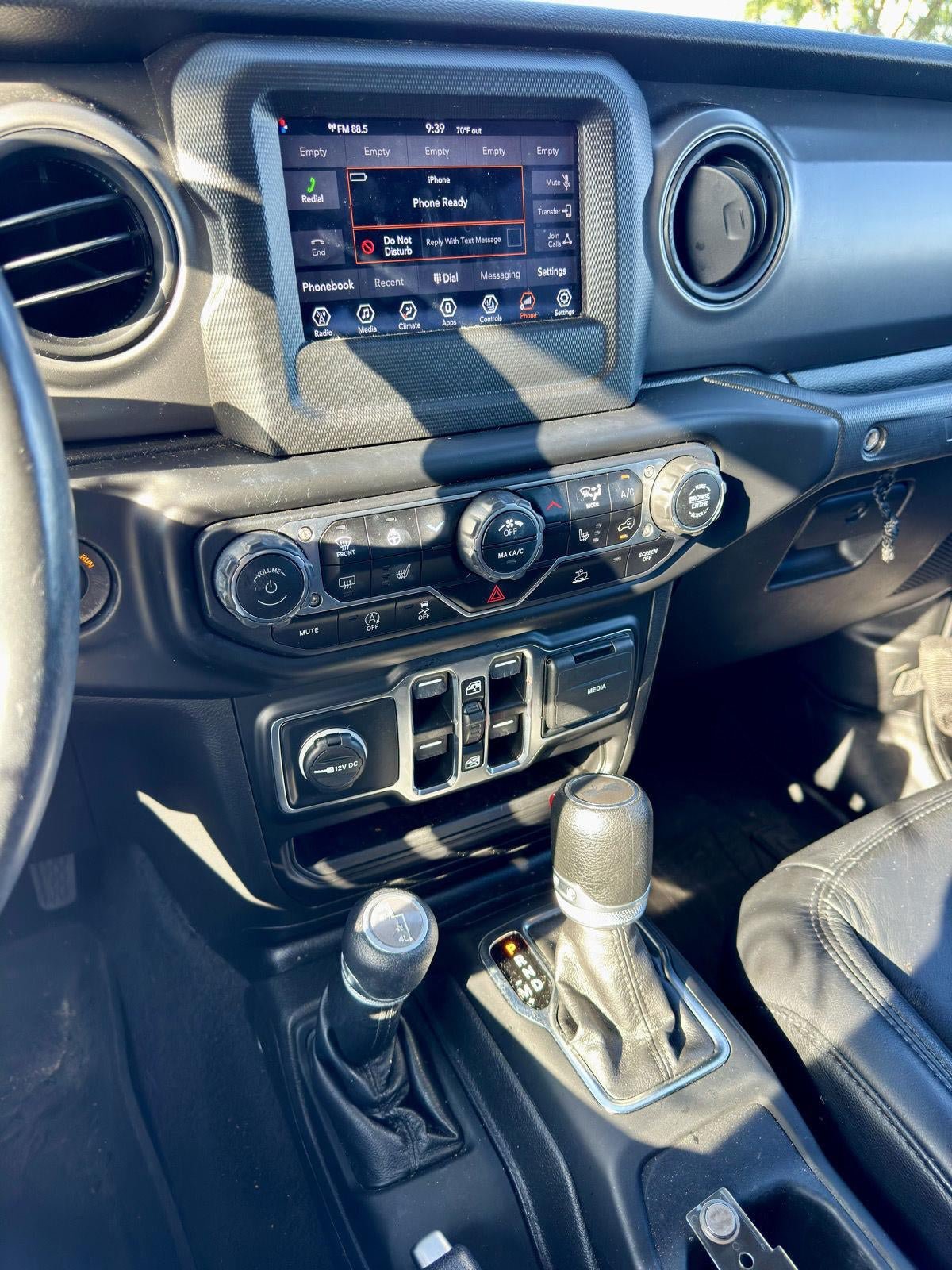 Used 2022 Jeep Wrangler Unlimited Sport AWD/4WD image 22