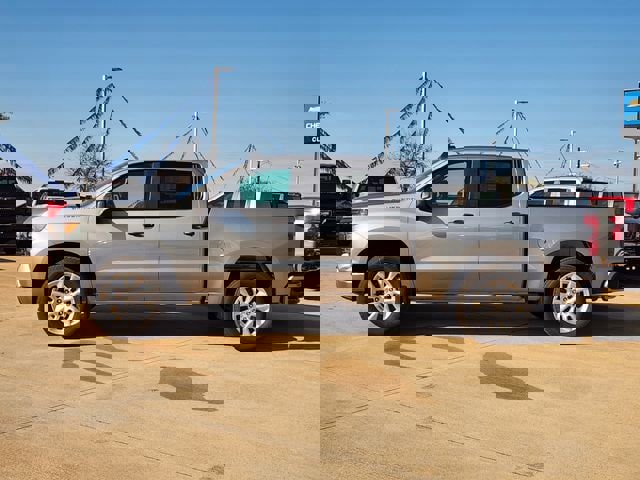 New 2026 Chevrolet Silverado 1500 Custom image 4