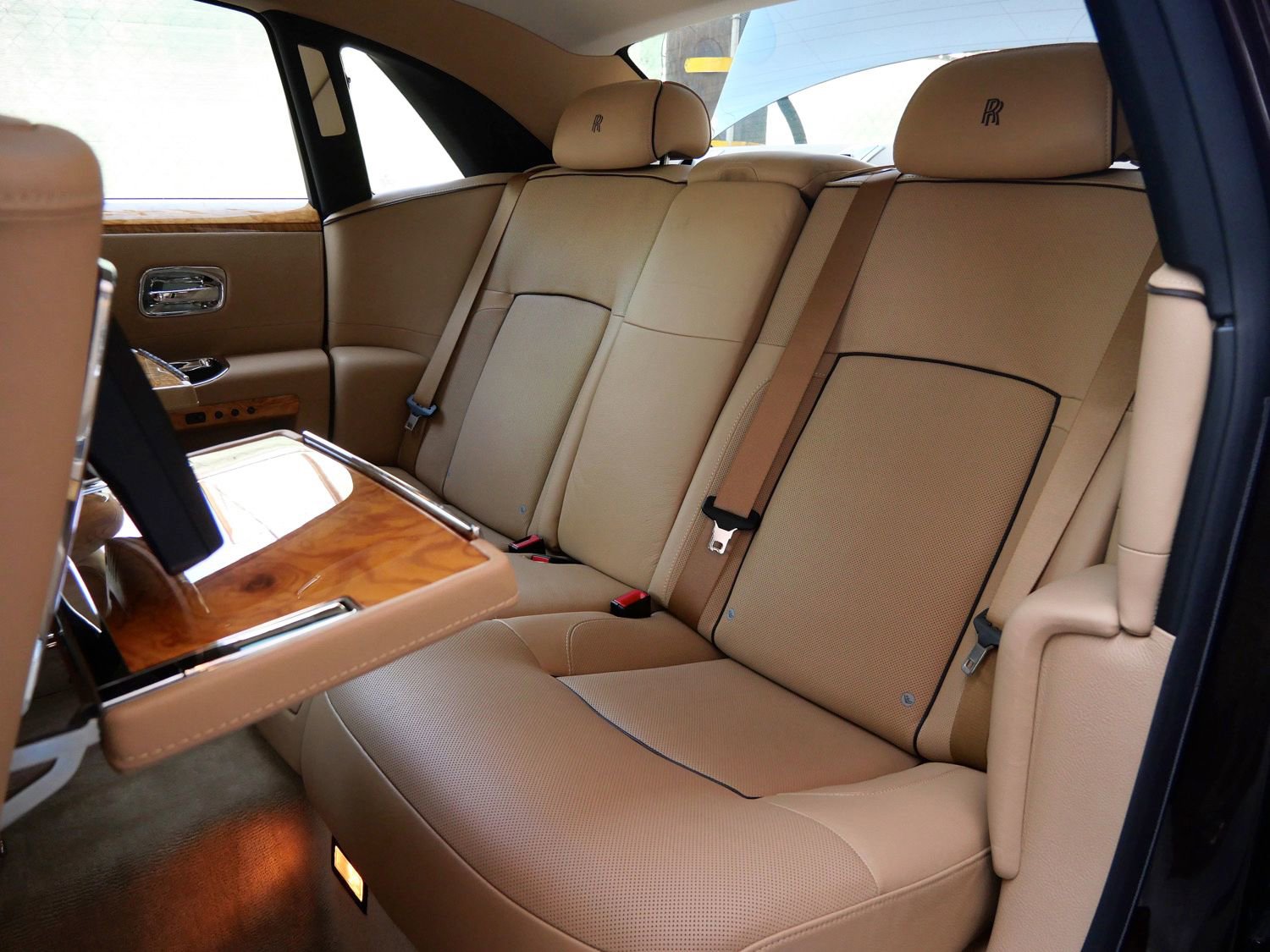 Used 2013 Rolls-Royce Ghost RWD image 7