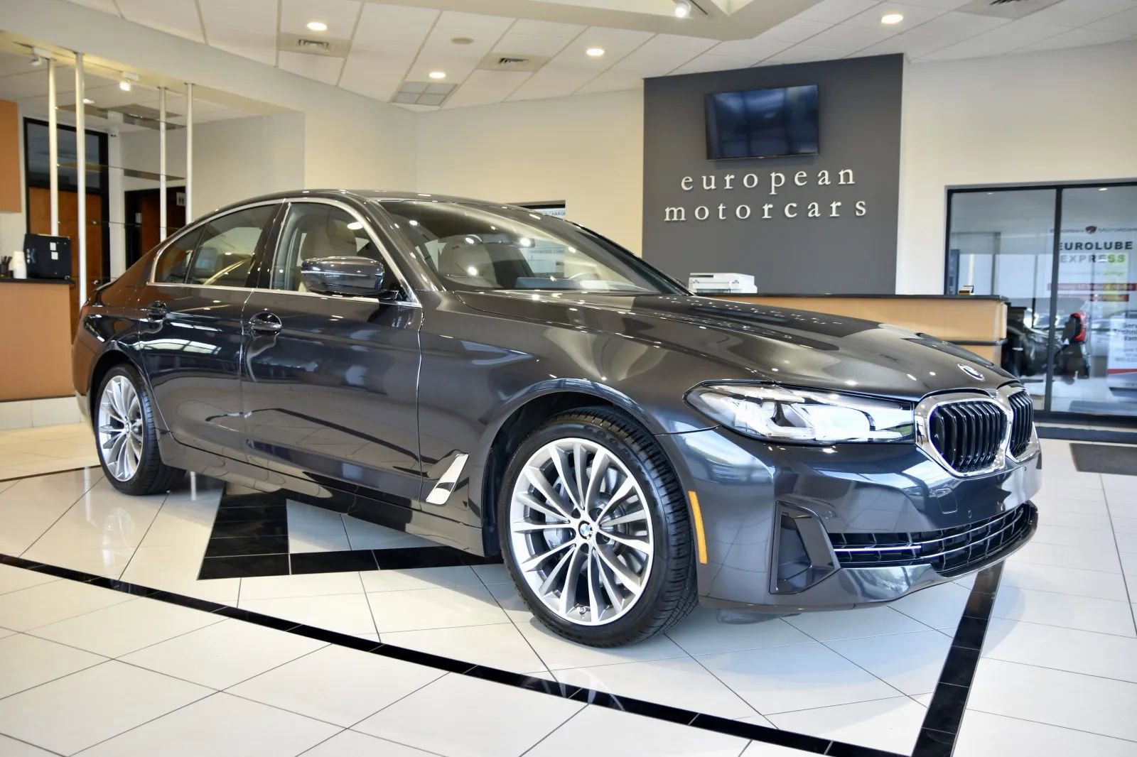 Used 2023 BMW 540i xDrive w/ Premium Package AWD/4WD image 1