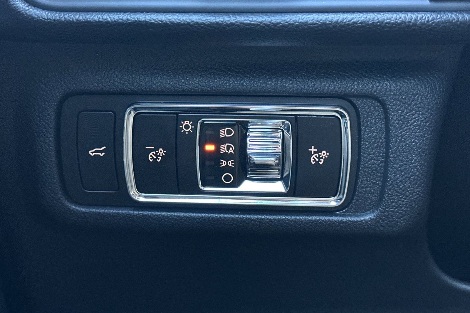 New 2025 Lincoln Corsair Reserve image 27