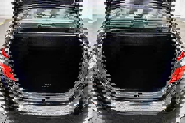 Used 2015 Toyota Corolla S image 26