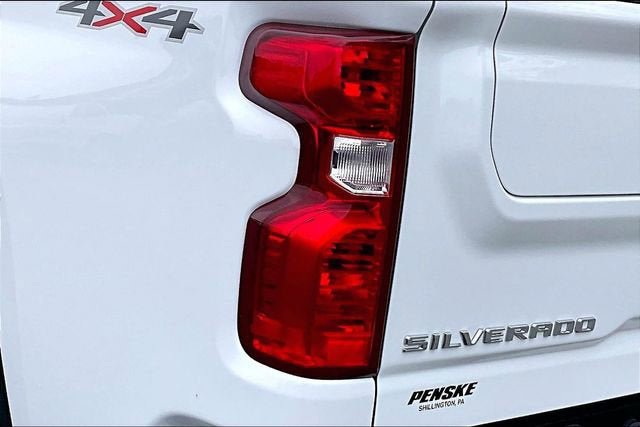 Certified 2022 Chevrolet Silverado 3500 LT w/ Convenience Package AWD/4WD image 31