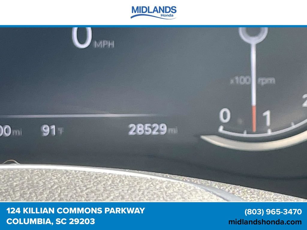 Used 2025 Genesis G70 2.5T RWD image 19