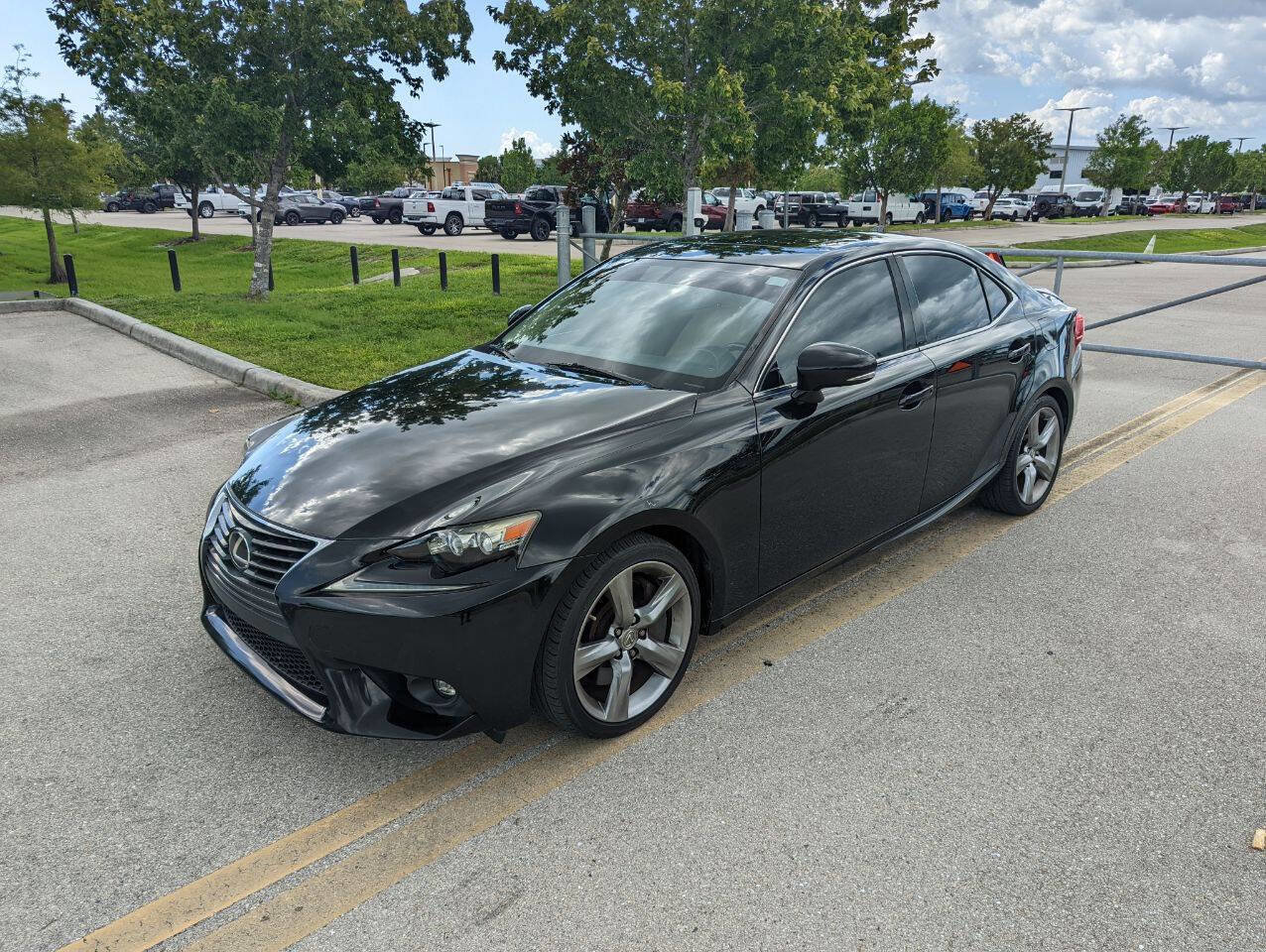 Used 2015 Lexus IS 350 image 2