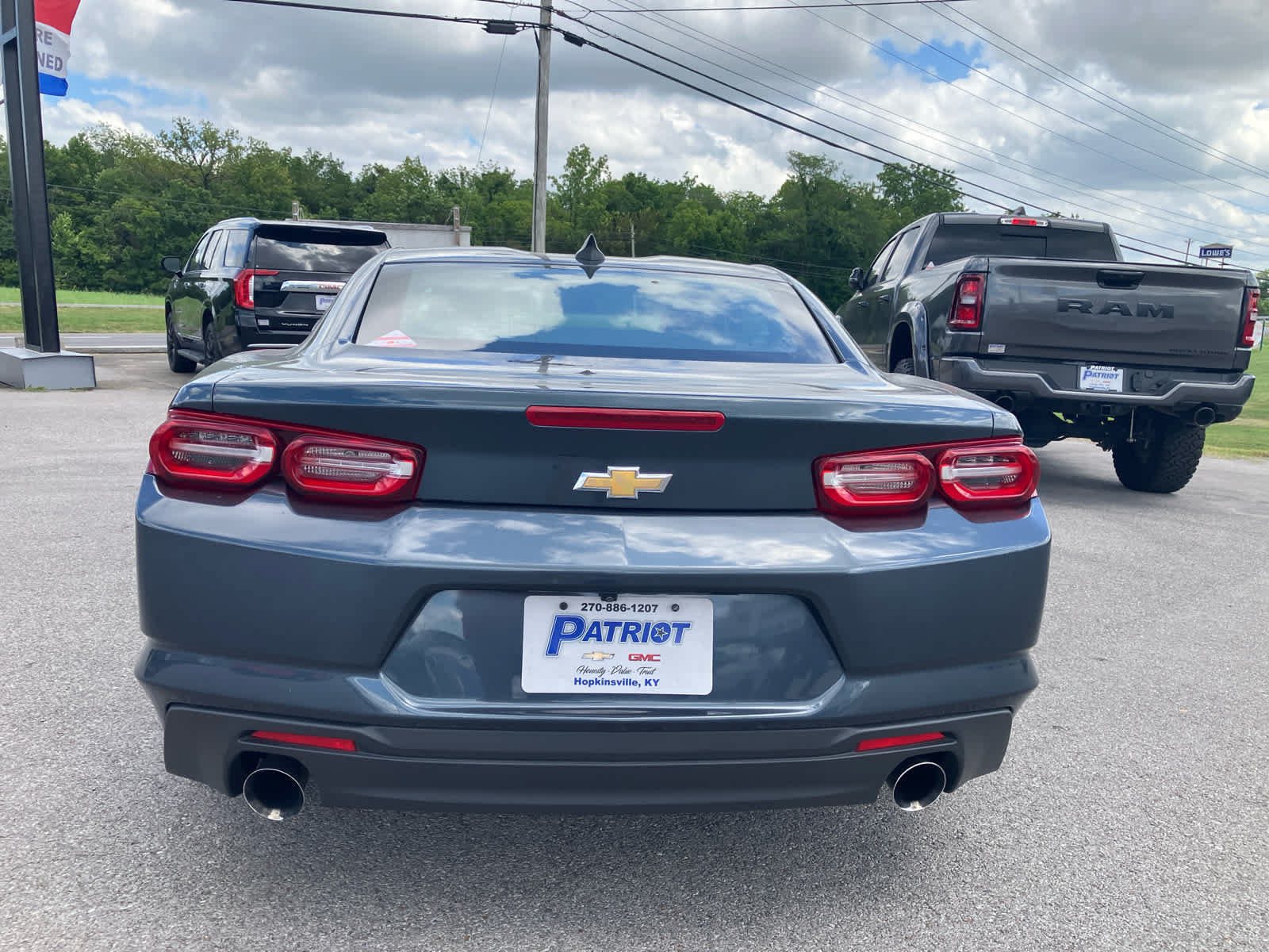 Used 2020 Chevrolet Camaro LS RWD image 6
