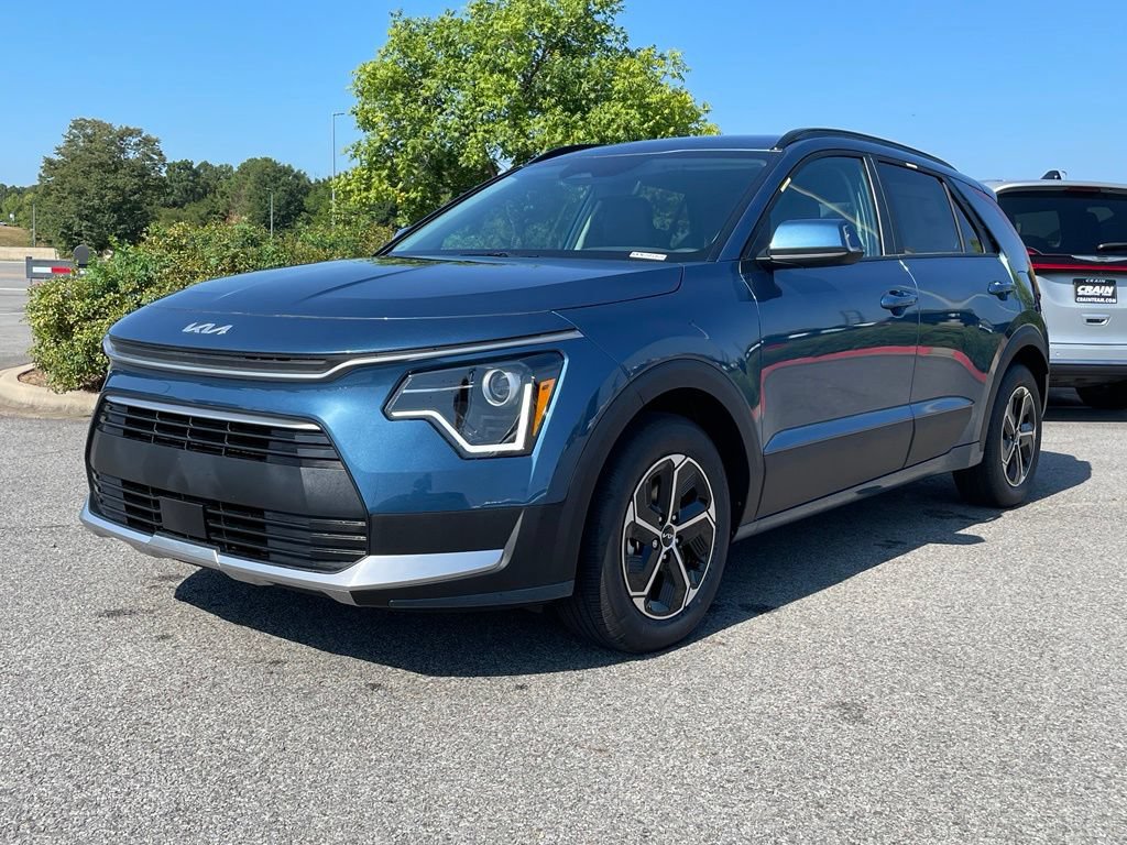 New 2026 Kia Niro EX FWD image 3