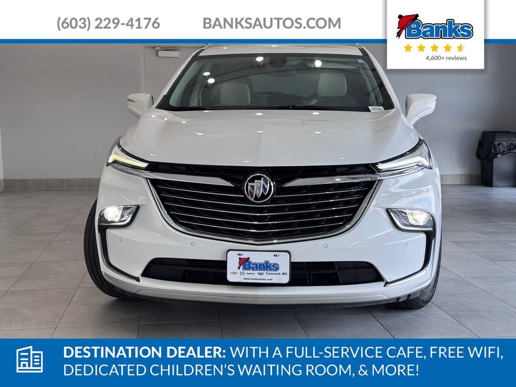 Certified 2023 Buick Enclave Essence AWD/4WD image 3
