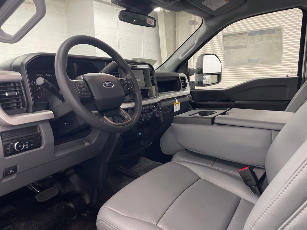 New 2026 Ford F350 XL w/ XL Driver Assist Package AWD/4WD image 6