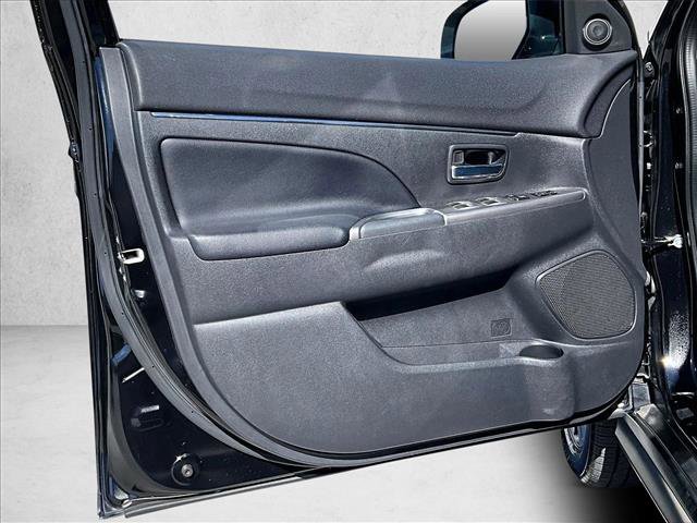 Used 2022 Mitsubishi Outlander Sport SE image 18