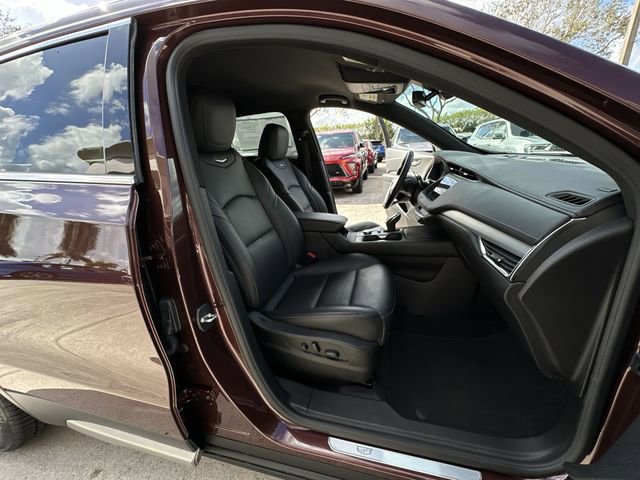 Certified 2023 Cadillac XT4 Premium Luxury FWD image 32