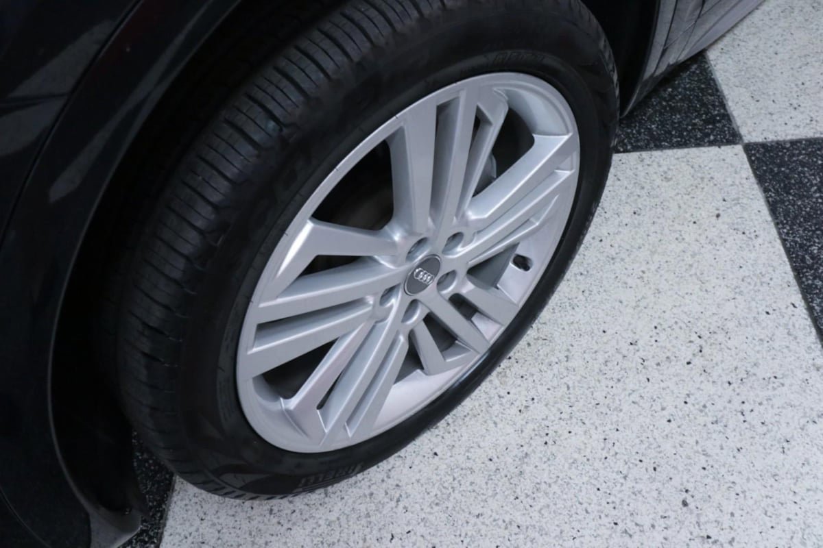 Used 2019 Audi Q5 2.0T Premium Plus w/ Premium Plus Package AWD/4WD image 44