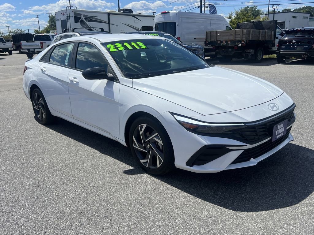 Used 2025 Hyundai Elantra Sport