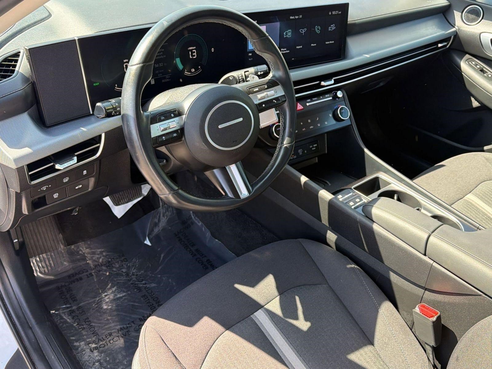 Used 2025 Hyundai Sonata SEL FWD image 4