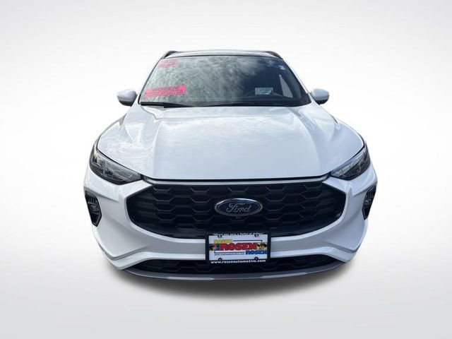 Used 2023 Ford Escape ST-Line Elite w/ Premium Technology Package image 8