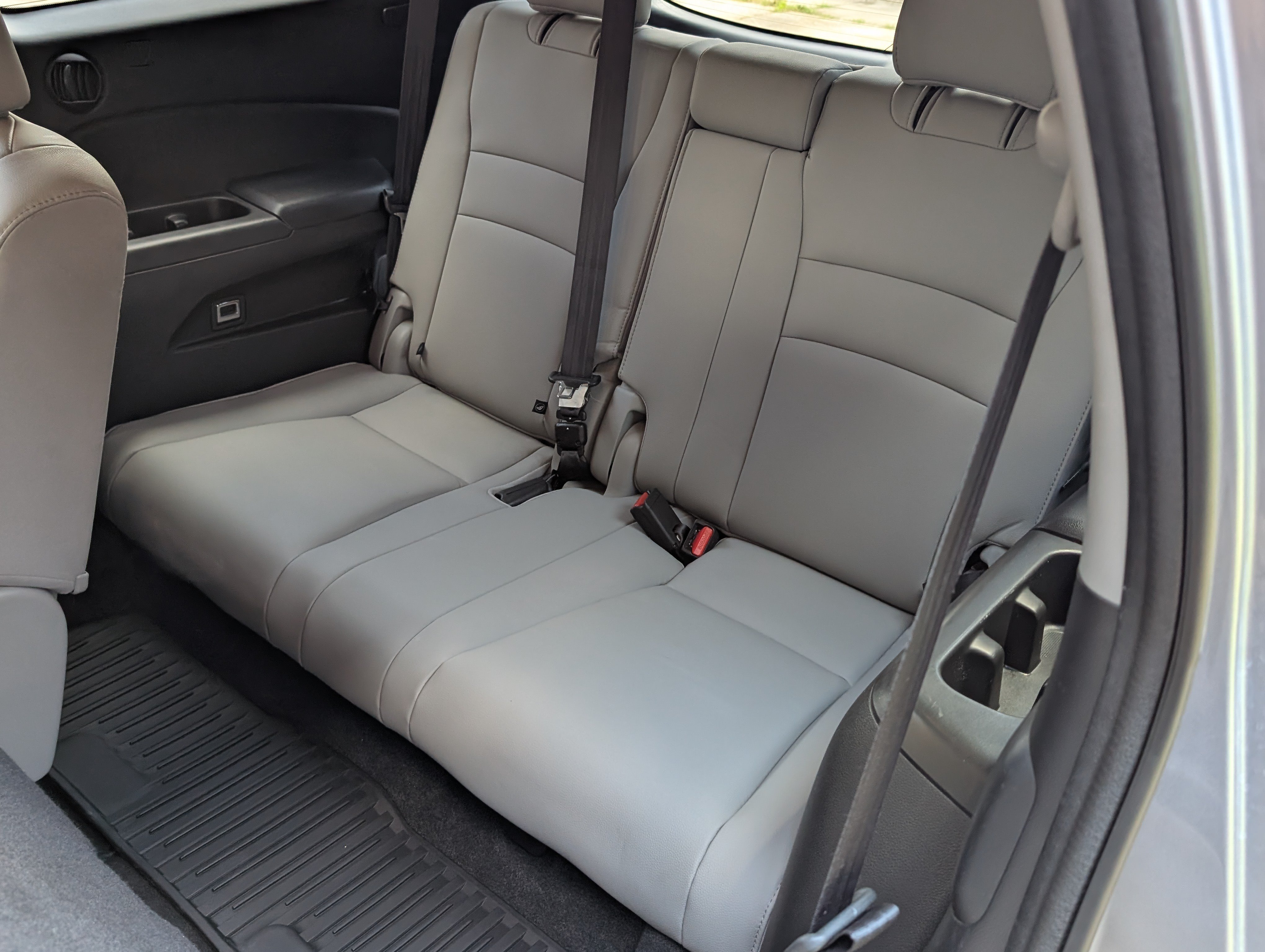 Used 2016 Honda Pilot Touring image 19