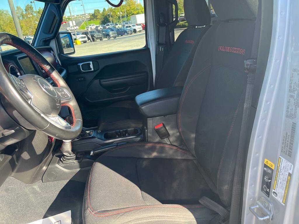 Used 2022 Jeep Wrangler Unlimited Rubicon w/ Steel Bumper Group image 17