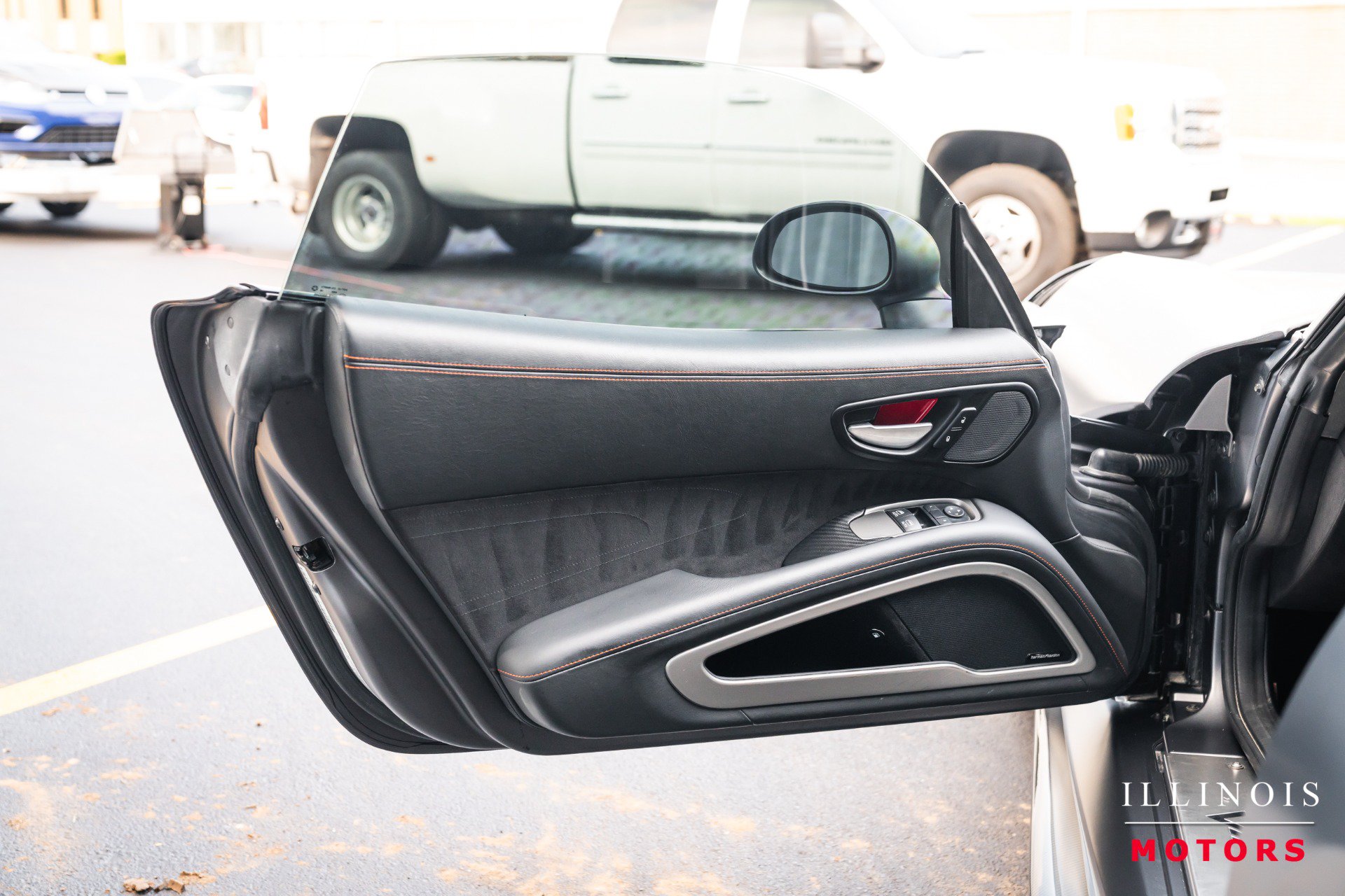 Used 2014 SRT Viper GTS RWD image 18