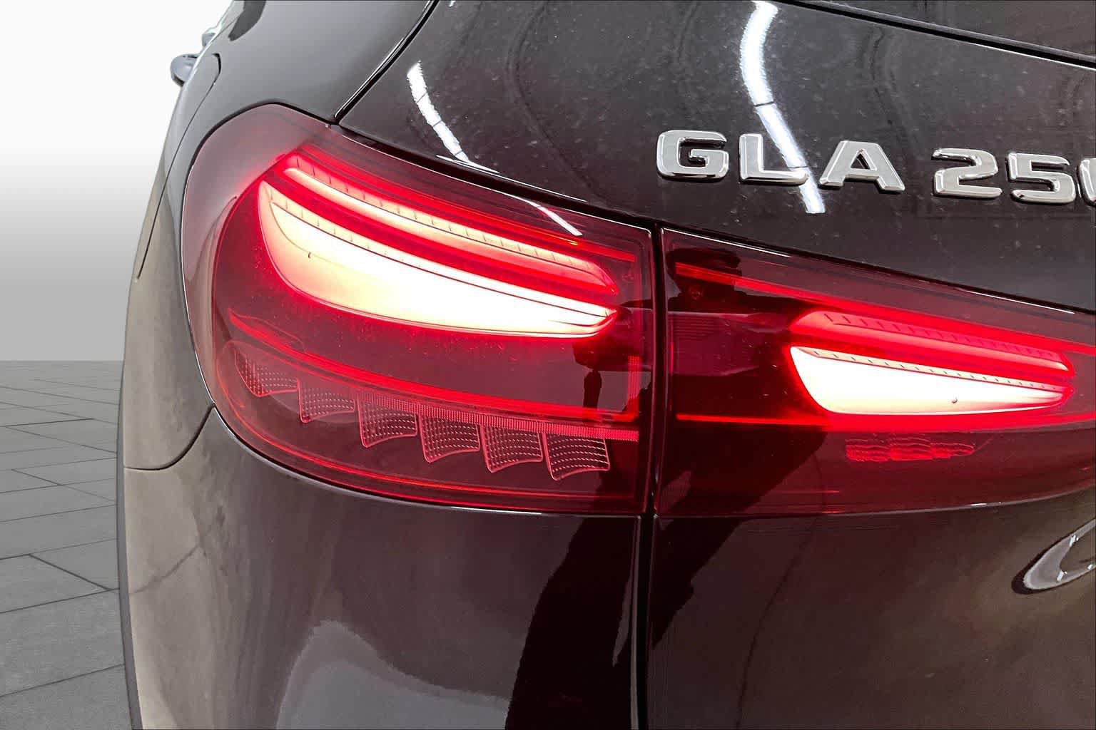 New 2026 Mercedes-Benz GLA 250 image 14