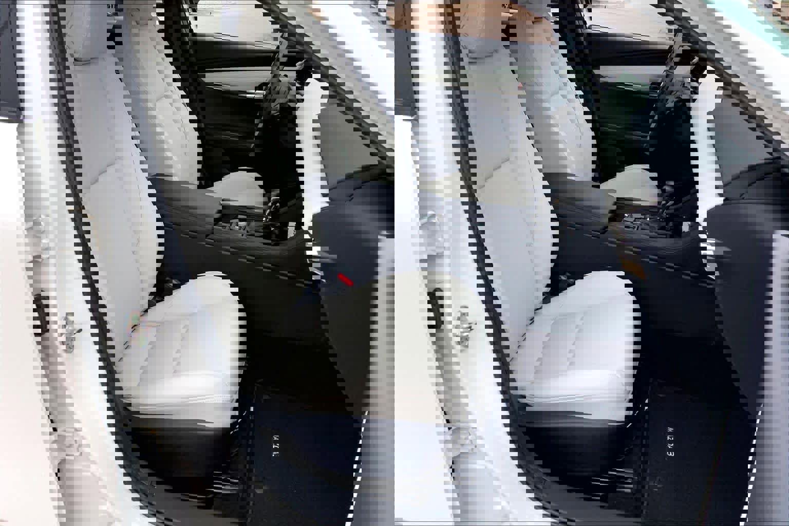 Used 2025 MAZDA MAZDA3 2.5 Turbo Sedan w/Premium Plus image 8