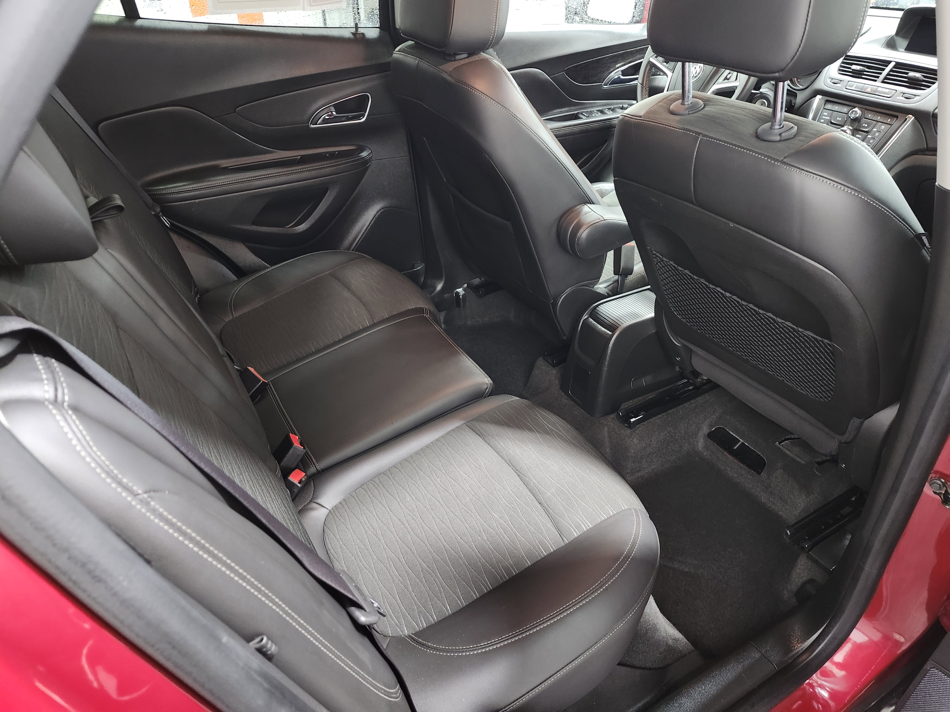 Used 2016 Buick Encore AWD image 19