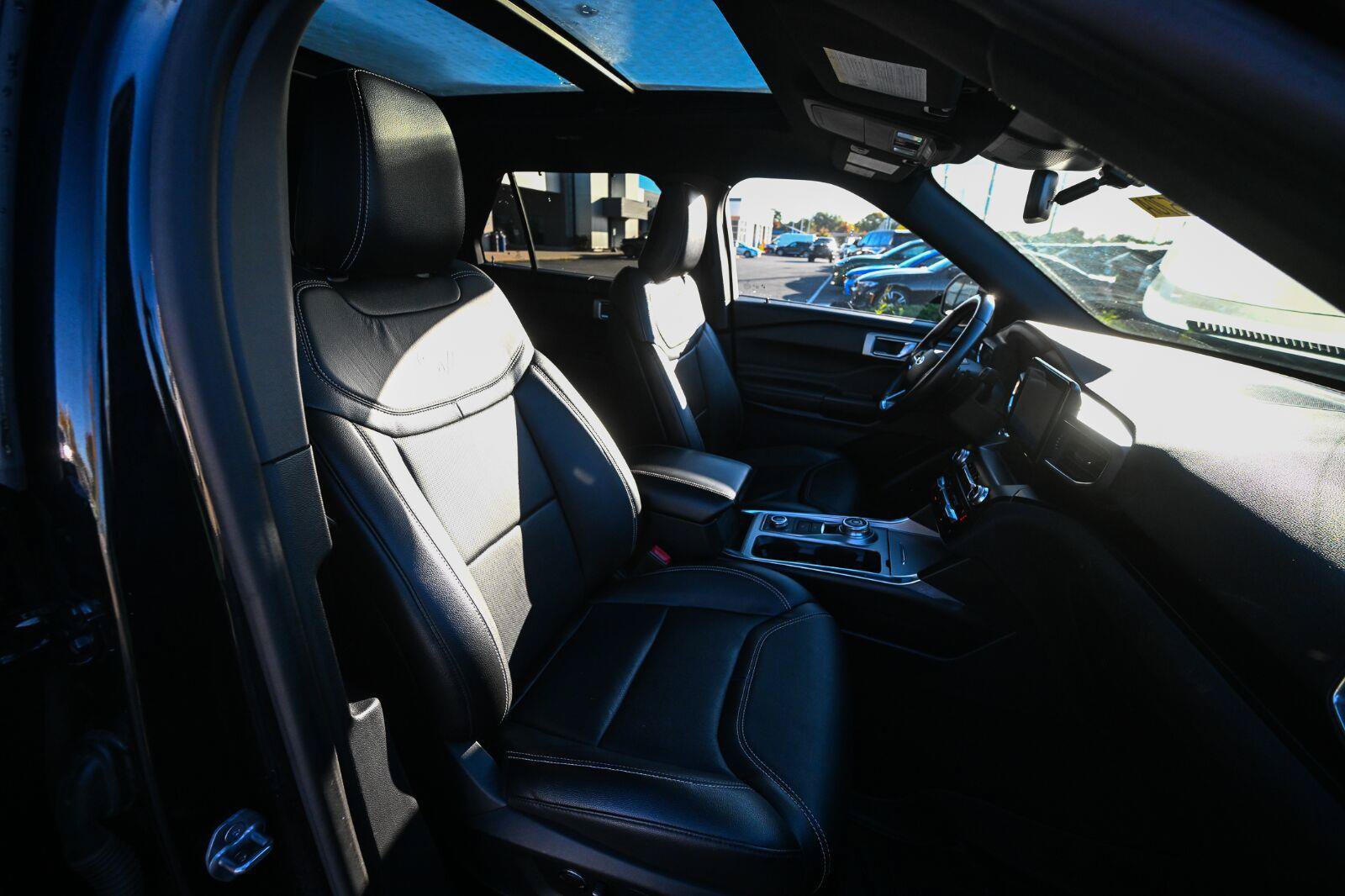 Certified 2020 Ford Explorer ST w/ ST Street Pack AWD/4WD image 28