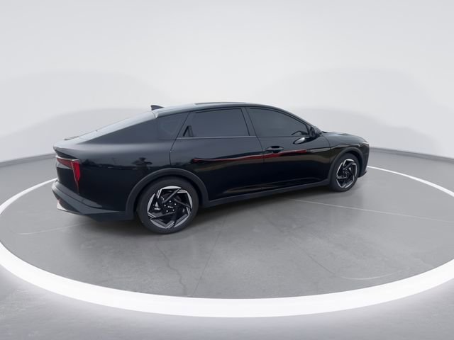 Used 2025 Kia K4 EX image 8