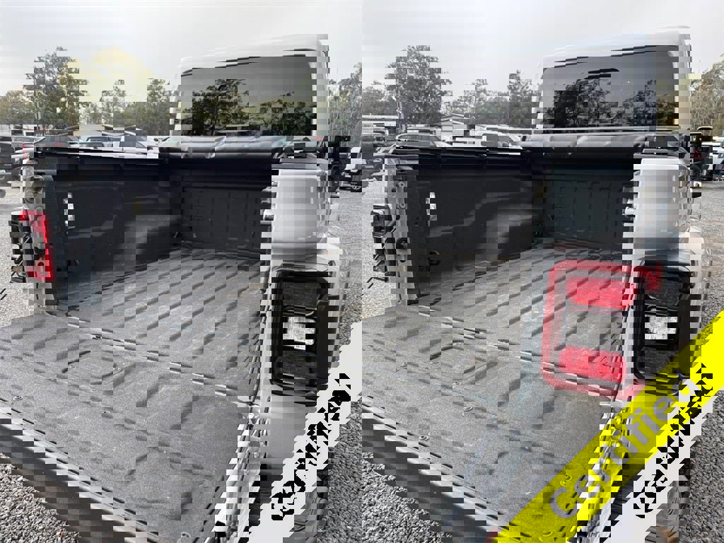 Certified 2022 Jeep Gladiator Overland w/ Popular Equipment Package image 29