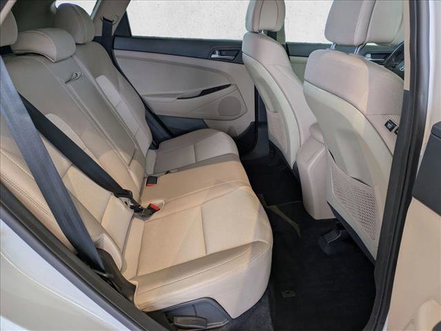 Used 2018 Hyundai Tucson SE image 19