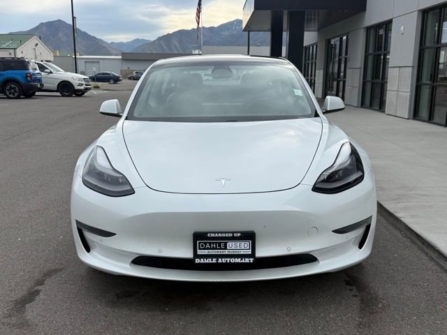 Used 2021 Tesla Model 3 Performance image 2