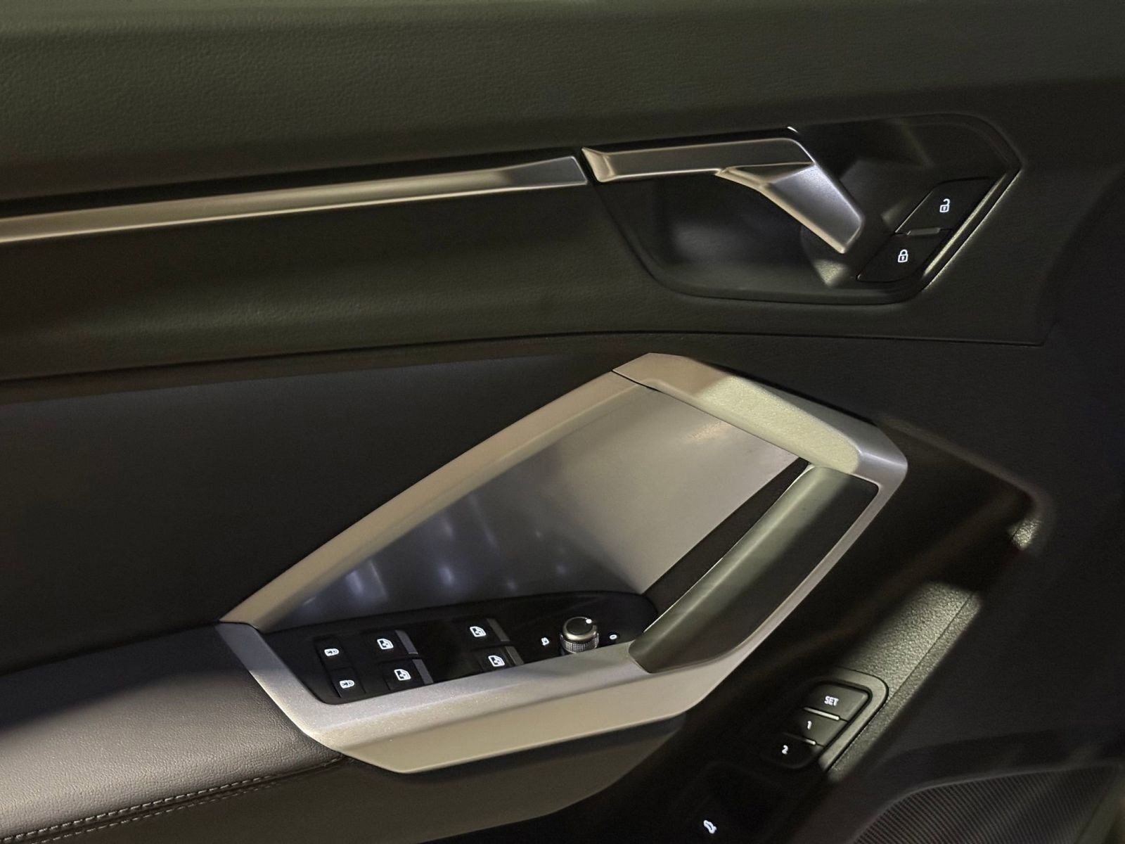 Certified 2024 Audi Q3 2.0T Premium w/ Convenience Package image 14