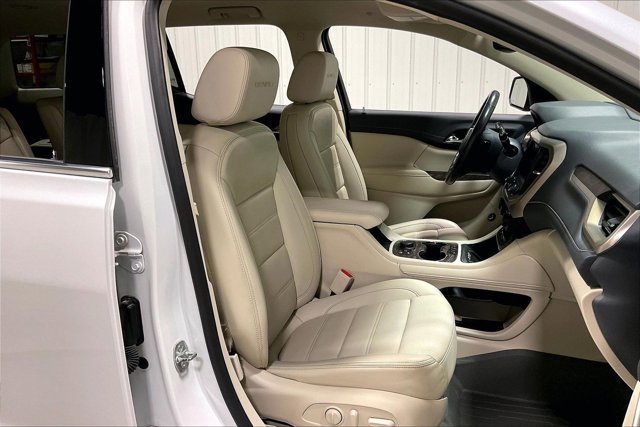 Used 2021 GMC Acadia Denali w/ LPO, Floor Liner Package image 7