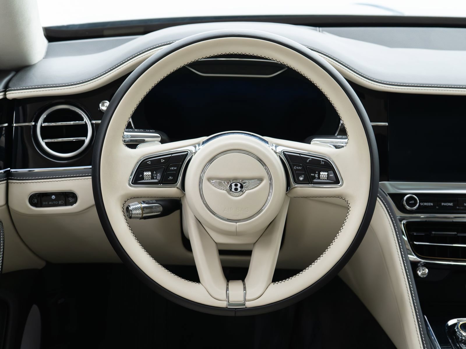 Used 2021 Bentley Flying Spur W12 AWD/4WD image 31