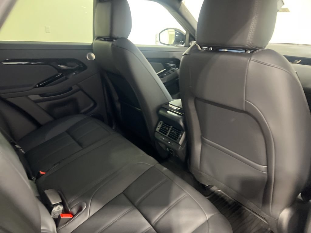 Certified 2026 Land Rover Range Rover Evoque Dynamic SE AWD/4WD image 27