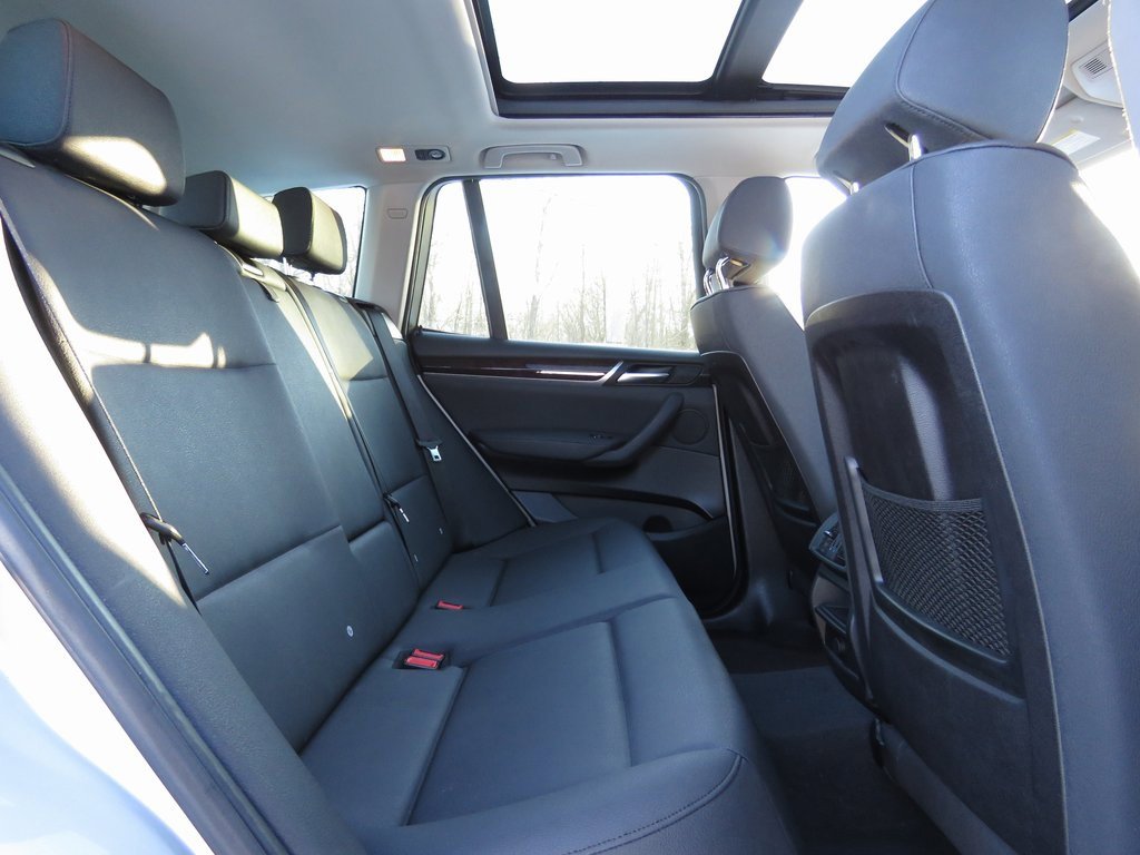 Used 2017 BMW X3 xDrive28i image 16