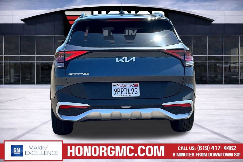 Used 2025 Kia Sportage EX w/ Premium Package FWD image 5