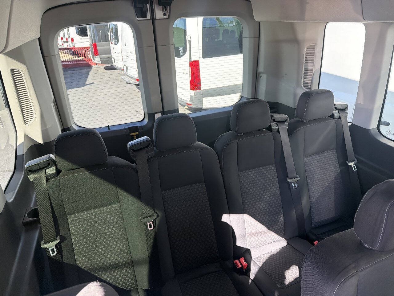 Used 2020 Ford Transit 350 XL RWD image 11