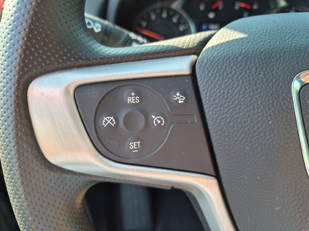 Used 2024 GMC Terrain SLE w/ Elevation Edition FWD image 13