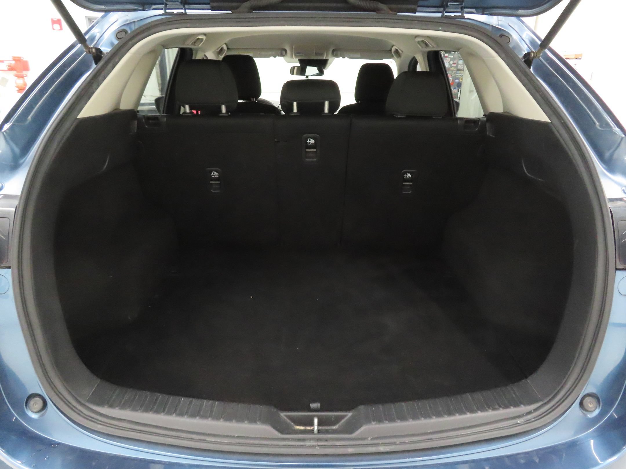 Used 2019 MAZDA CX-5 Sport w/ I-ACTIVSENSE Package FWD image 22