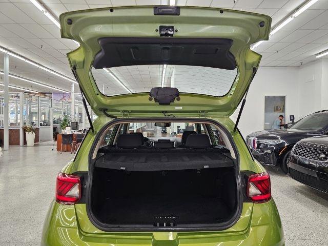 Used 2021 Hyundai Venue SEL image 36