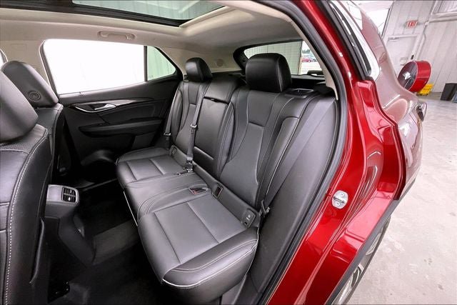 Used 2022 Buick Envision Essence w/ Safety Package image 20