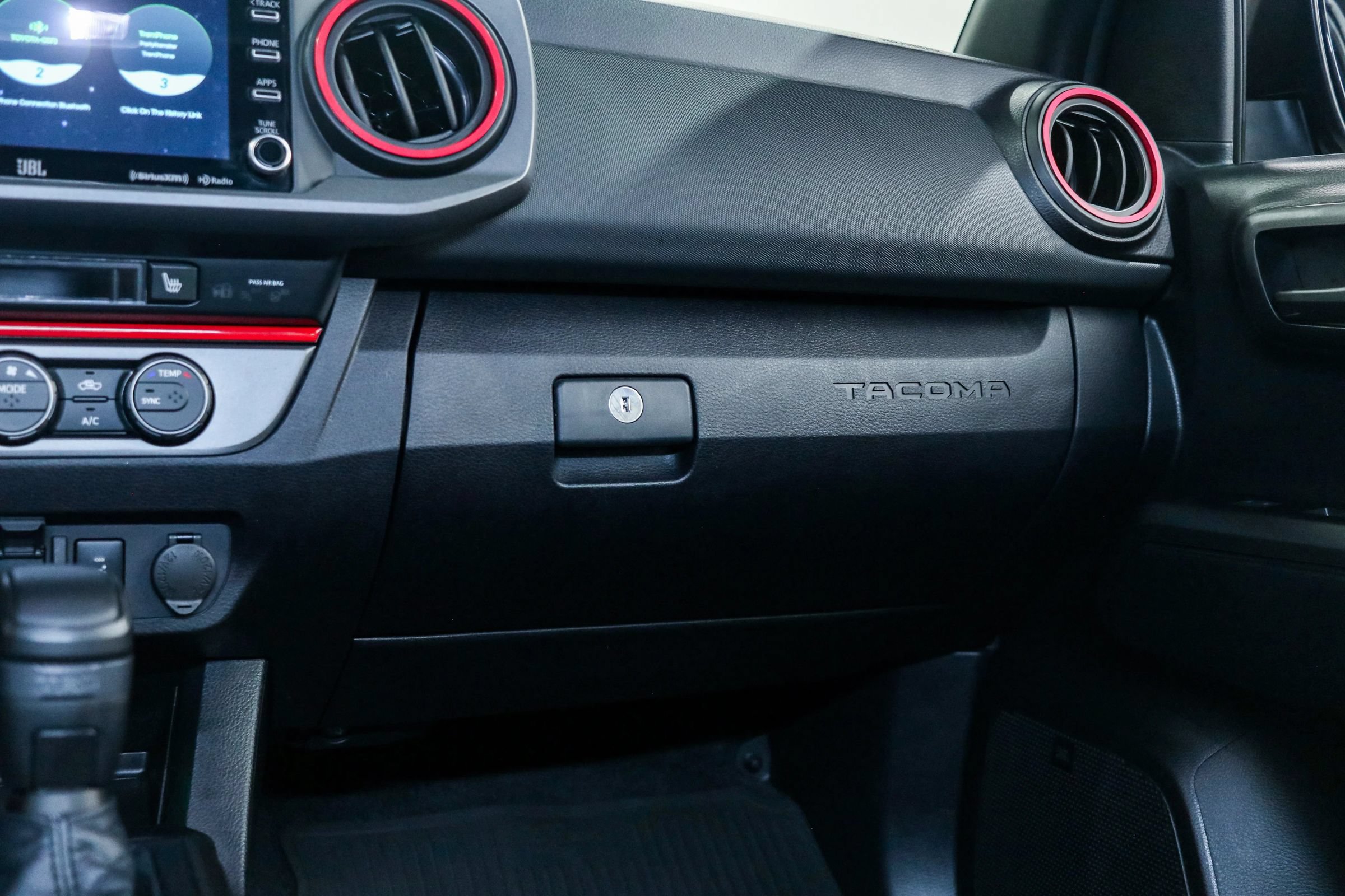Used 2021 Toyota Tacoma TRD Pro AWD/4WD image 94