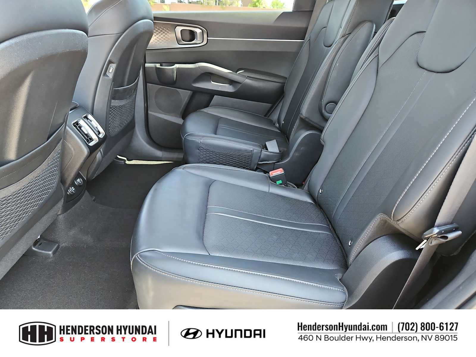 Used 2023 Kia Sorento EX FWD image 19