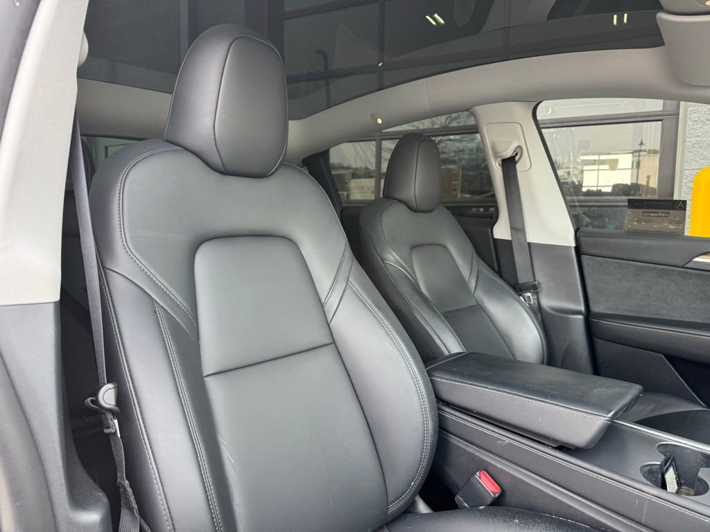 Used 2023 Tesla Model Y Long Range image 40